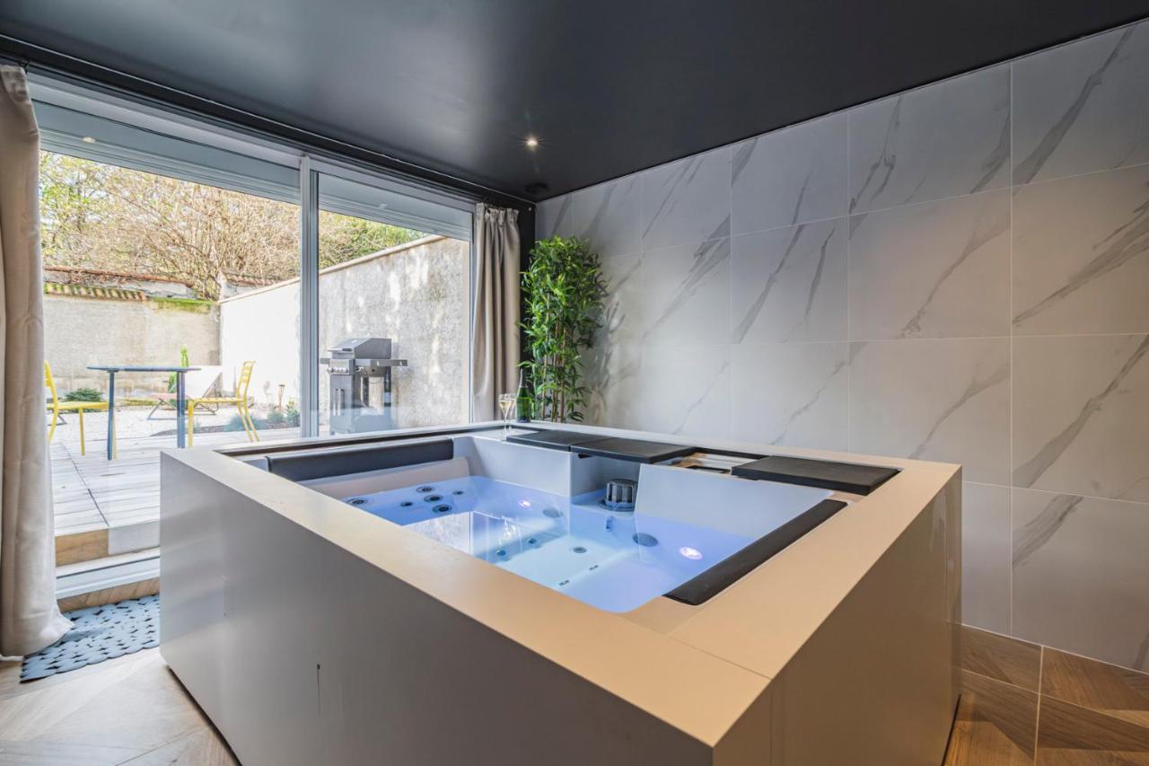 Art Deco Lesage & Spa Reims Bagian luar foto